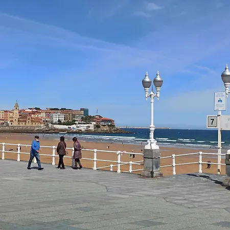 Bajo Cubierta En La Playa Vut5178as *