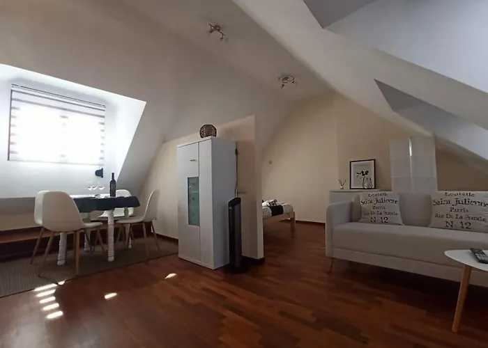 Bajo Cubierta En La Playa Vut5178as *