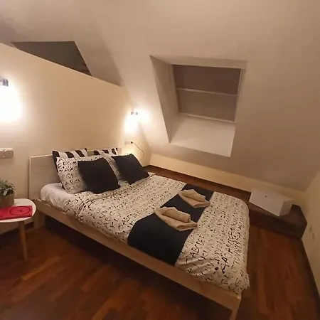 Bajo Cubierta En La Playa Vut5178as *